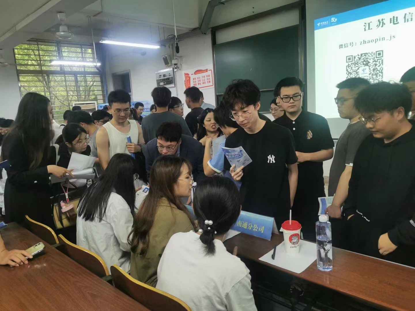 1695343977780148.jpg 1695343977780148.jpg